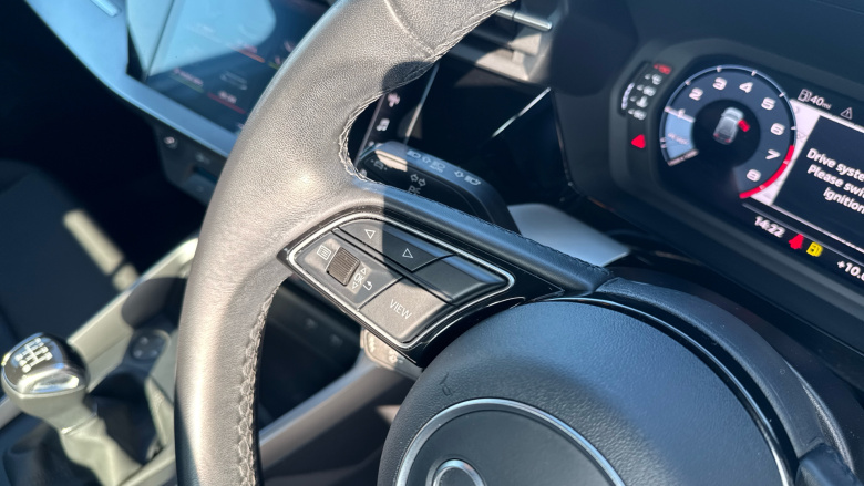 Audi A3 30 TFSI Technik 5dr Petrol Hatchback